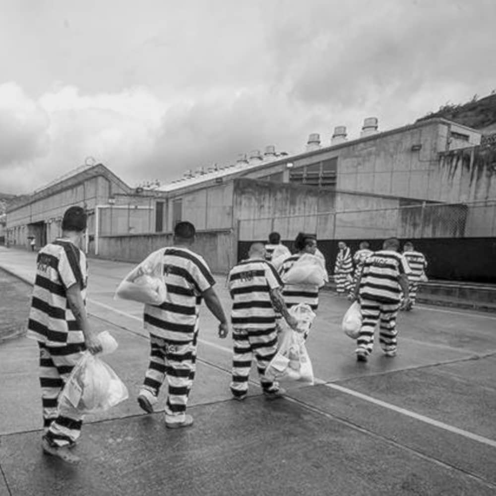 https://ml38gwtypwbg.i.optimole.com/w:1000/h:1000/q:mauto/f:best/https://impartial.one/wp-content/uploads/2024/06/moving-prisoners.png